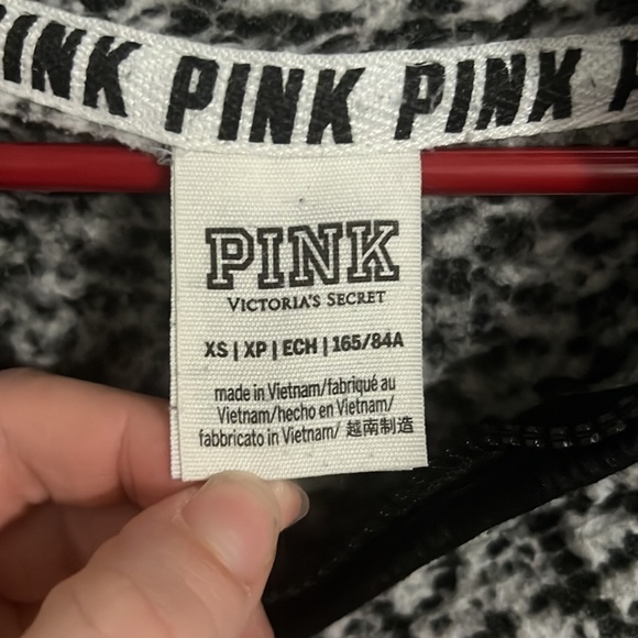 zip up; worn a few times, looks like new - Picture 3 of 3